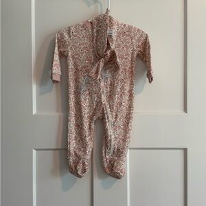 Chick Pea Pink and White Floral Footies